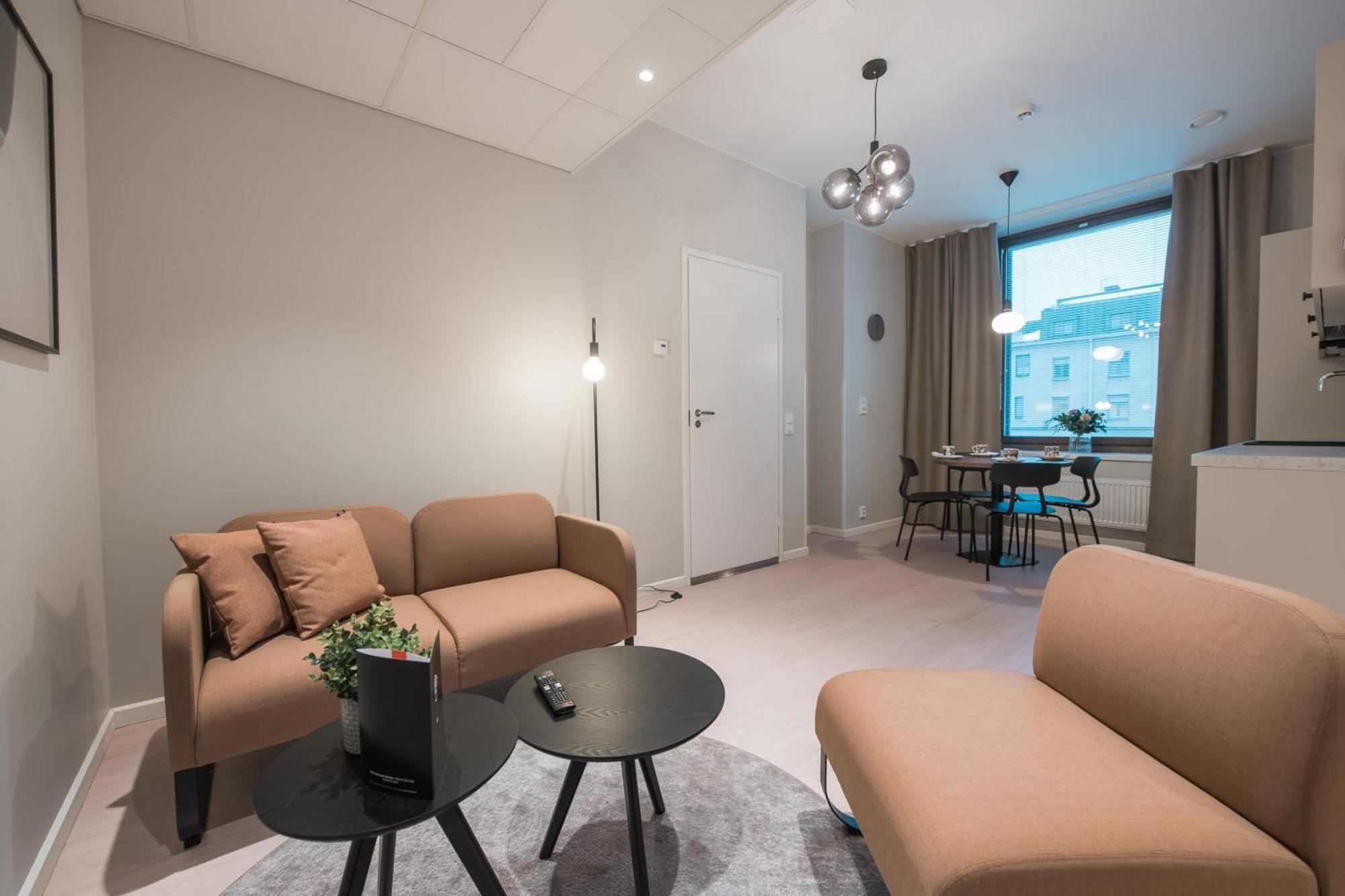 Forenom Aparthotel Tampere Kauppakatu Esterno foto
