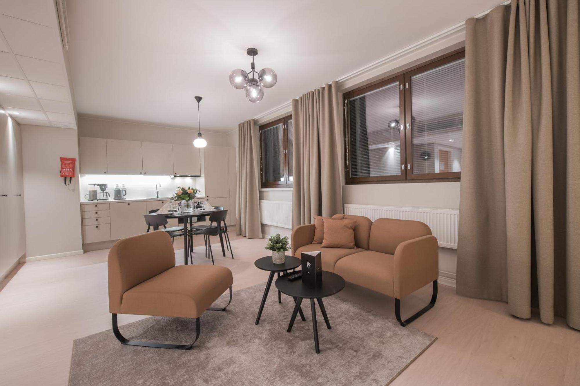 Forenom Aparthotel Tampere Kauppakatu Esterno foto