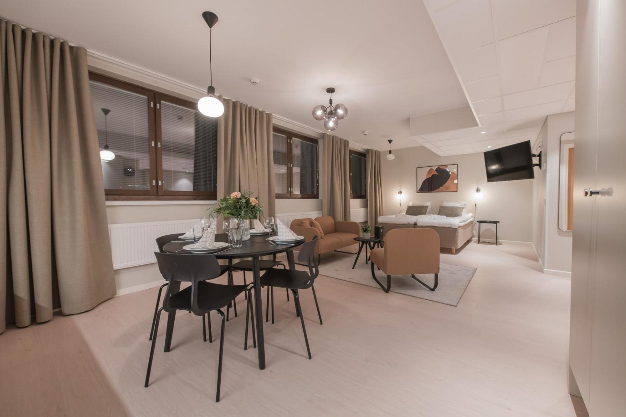 Forenom Aparthotel Tampere Kauppakatu Esterno foto